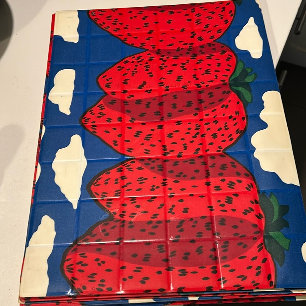 5 Classic Marimekko acrylic placemats.